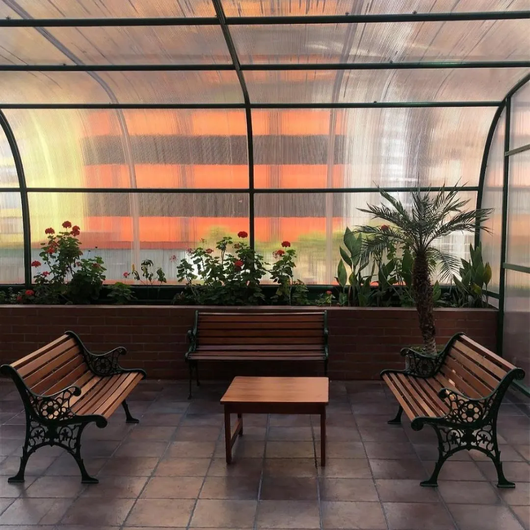 קיטו Av Republica De El Salvador Fontana Suites דירה
