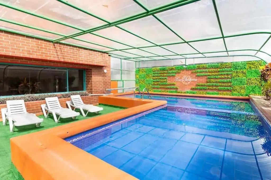 קיטו Av Republica De El Salvador Fontana Suites 0*,